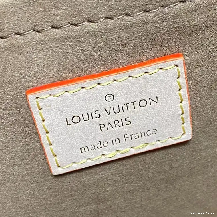 Fashionreps Bag 2403HT0006 LV 0710